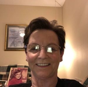 Meet your Posher, Cathy